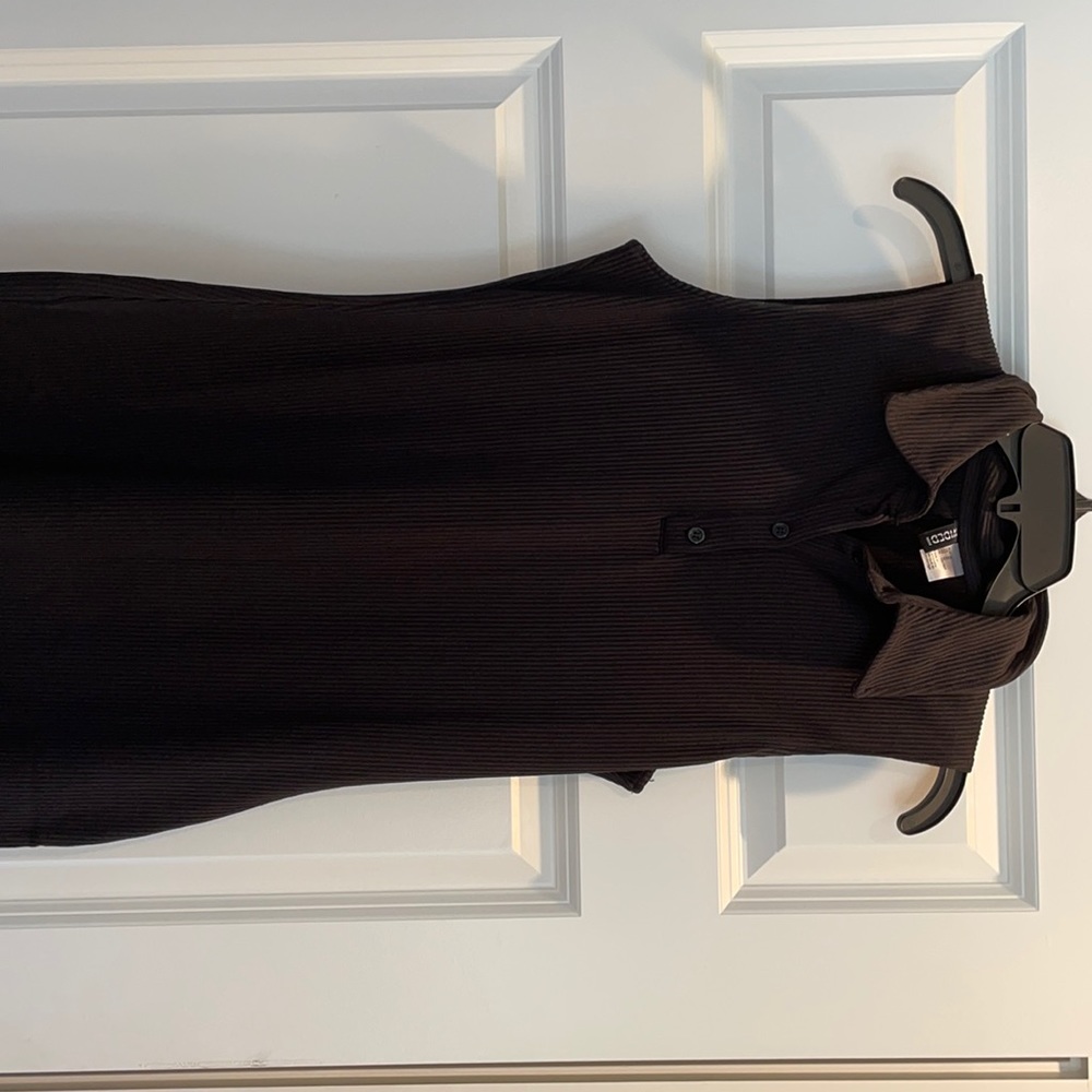 Black, ribbed, sleeveless dress perfect for summer.